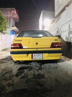 Peugeot 405